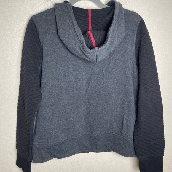 Harley Davidson Gray and Black Hoodie with Zipper— women’s Medium PTP 19.2 inch - Picture 5 of 10